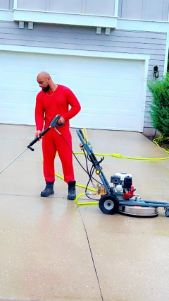 Pressure washing services 